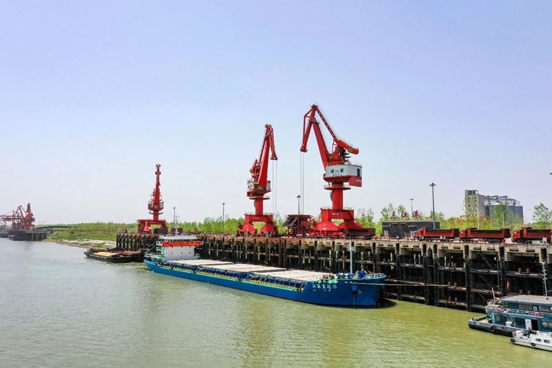 湖北日报整版聚焦！解锁华容逆袭密码